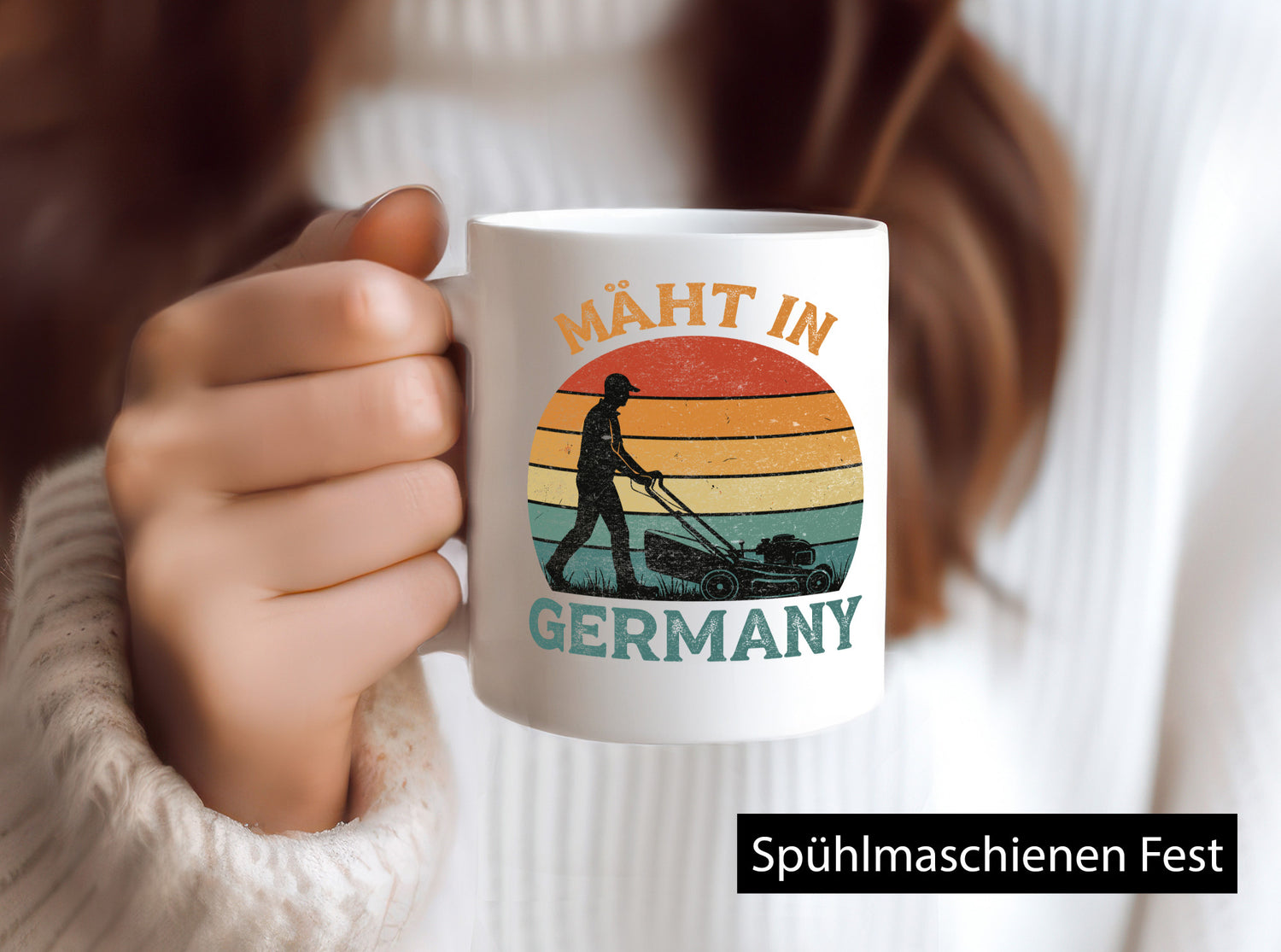 Mäht in Germany | Rasenmäher Landschaftsgärtner Humor Geschenkidee Tasse