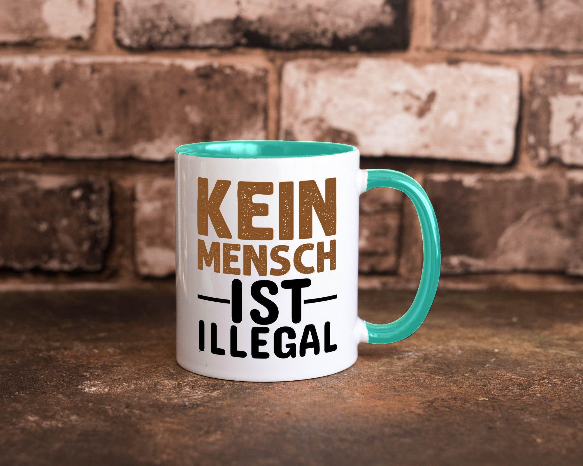 Kein Mensch ist illegal | Spruch Gleichberechtigung Humor Geschenkidee Tasse