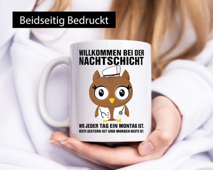 Nachtschicht | müde Eule Sanitäter Krankenschwester Humor Geschenkidee Tasse