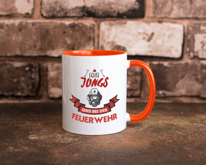 Echte Jungs sind bei der Feuerwehr | Feuerwehrmann lustiger Spruch Geschenk Tasse