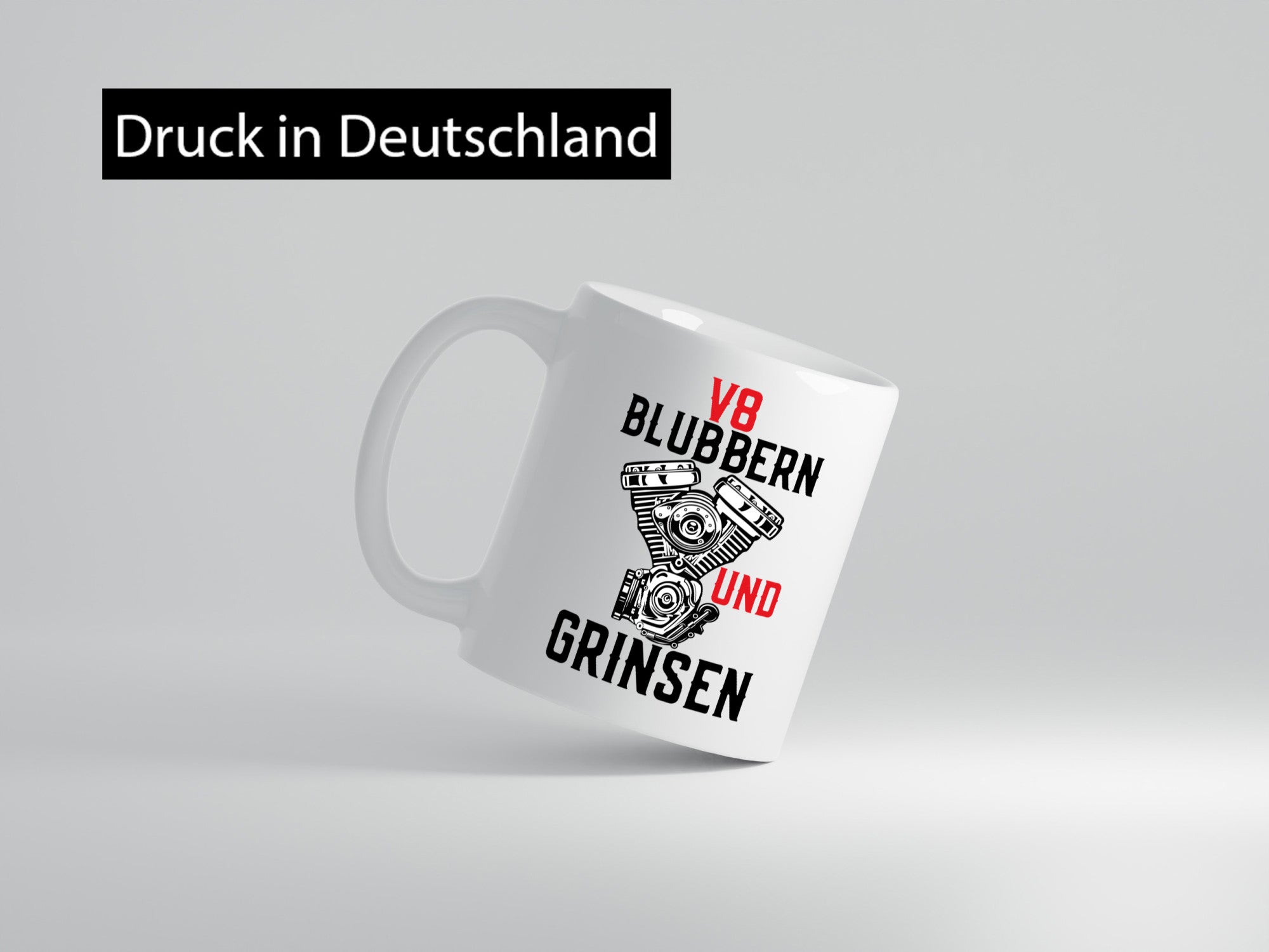 Blubbern und Grinsen | V8 Motor Hubraum Autofan Humor Geschenkidee Tasse