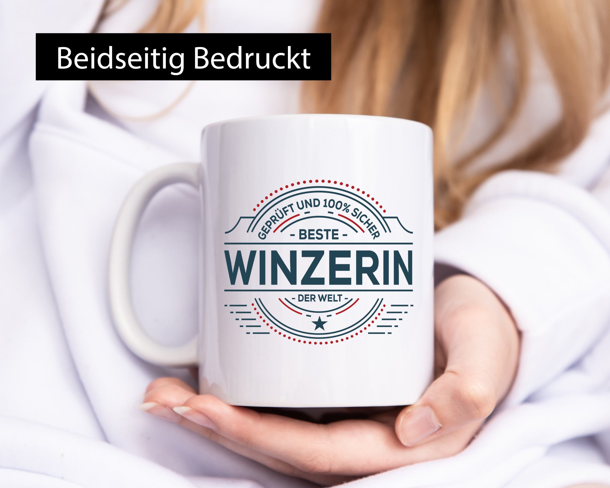 Geprüft und sicher: Winzerin | Weinbauer Wein Geschenk Humor Geschenkidee