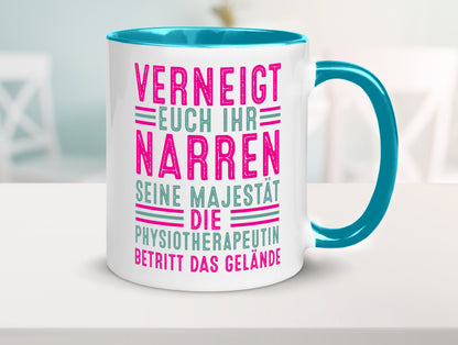 Verneigt euch: Physiotherapeutin Humor Geschenkidee Tasse