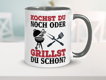 Grillst du schon? | Spruch Tasse Grillen Männer Geschenkidee Humor