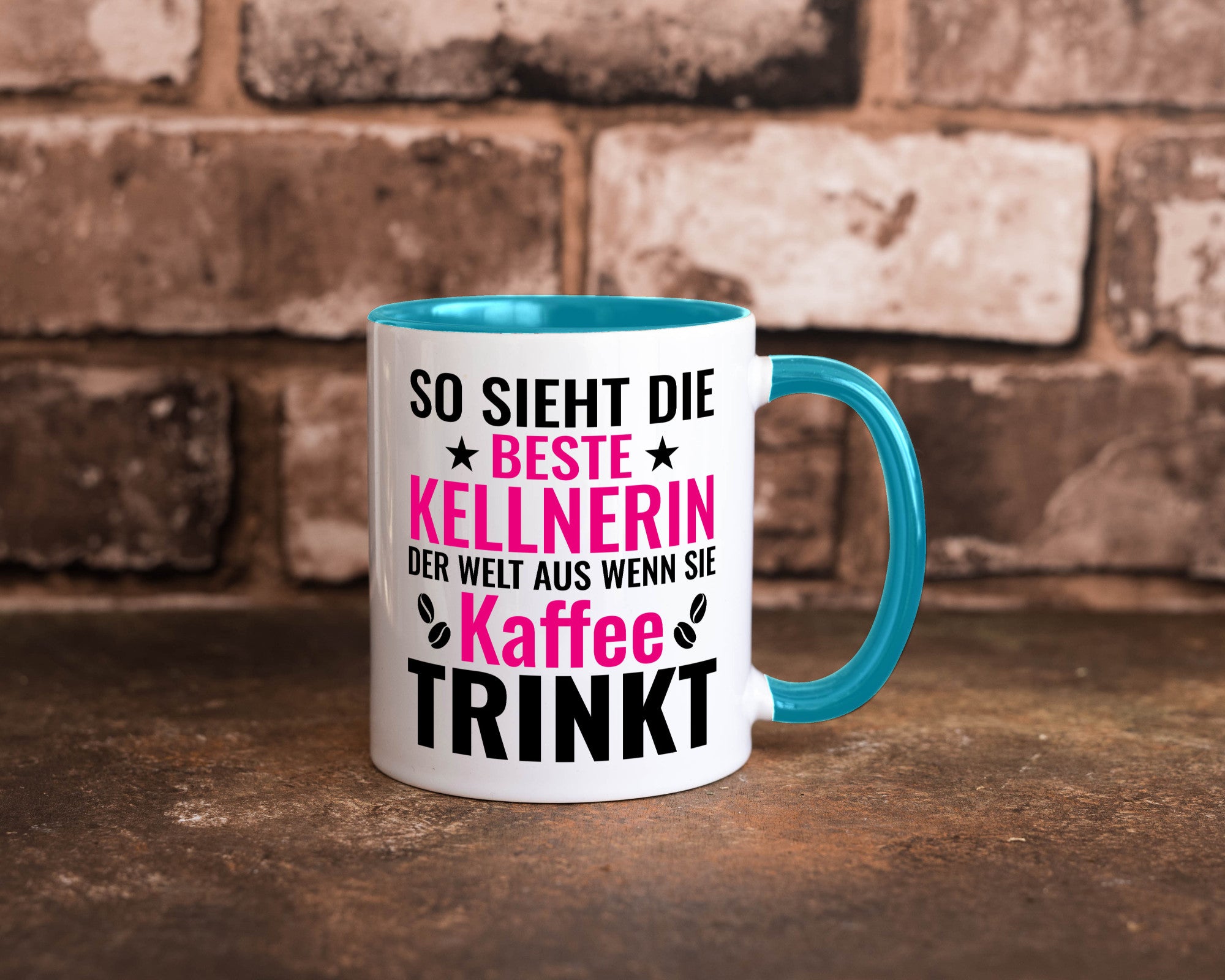 Kaffee trinkt: Kellnerin | Beruf kellnern Bedienung Humor Arbeit Kollegen Büro