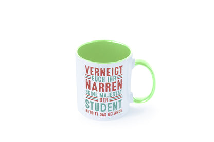 Verneigt euch: Student | Universität Uni Studium Geschenkidee Humor Tasse