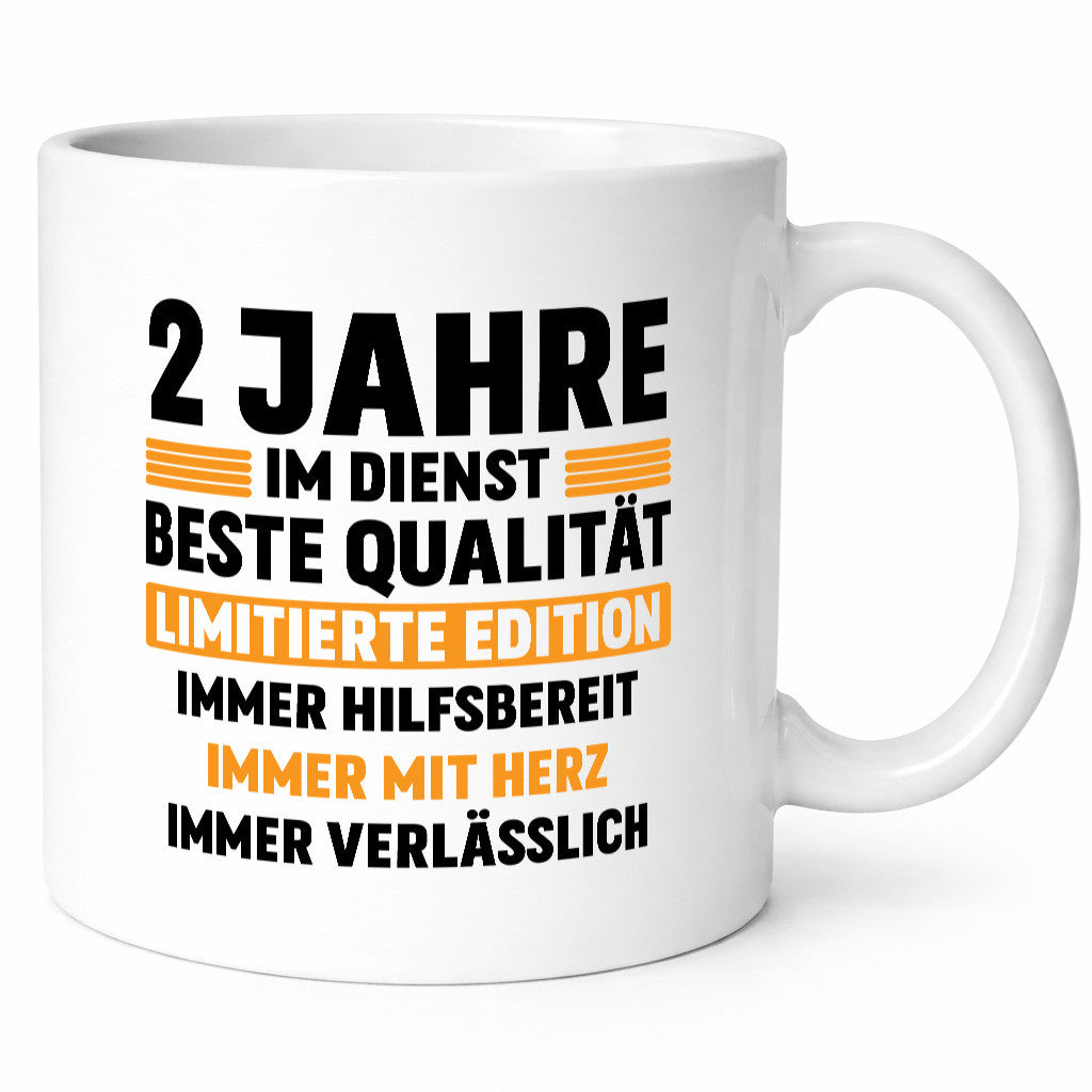 2 Jahre im Dienst | Jubiläum Arbeit Humor Kollegen Büro Geschenkidee Tasse