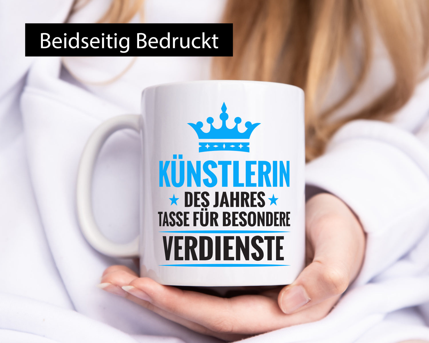 Besonderer Verdienst: Künstlerin| Kunst Humor Geschenkidee Tasse