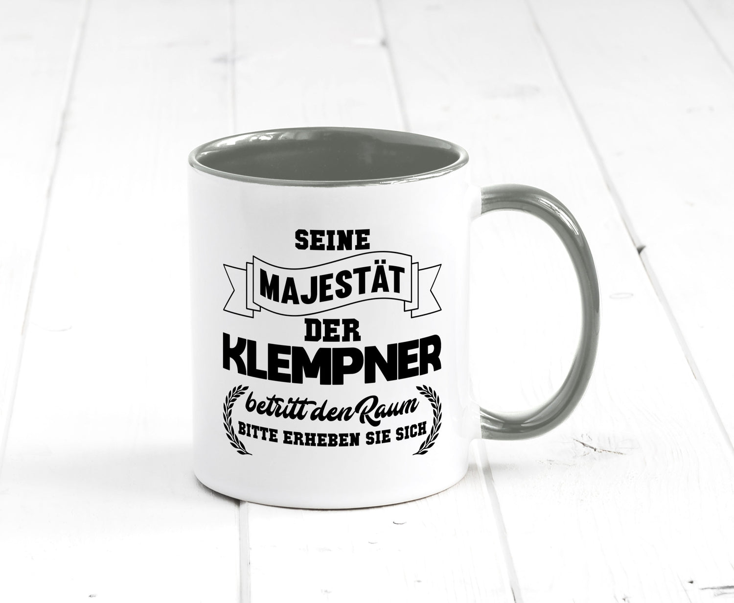 Der Klempner betritt den raum | Geschenk Humor Geschenkidee lustiger Spruch