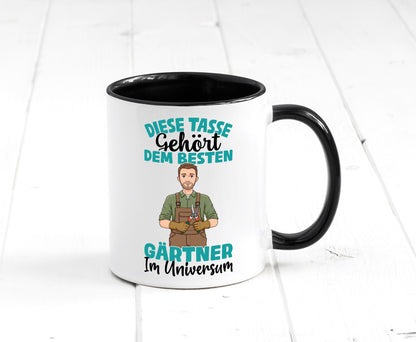 Im Universum: Gärtner | Gartenbau Geschenkidee Humor Tasse