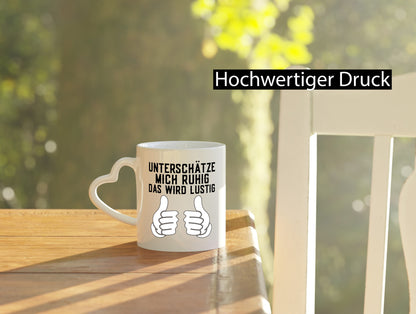 Unterschätzt mich ruhig | Daumen hoch lustiger Spruch Geschenk Humor