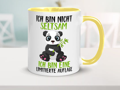 Ich bin nicht seltsam | süßer Pandabär lustiger Spruch Humor Geschenkidee Tasse