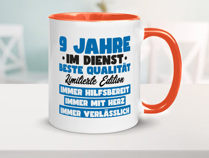 9 Jahre im Dienst | Jubiläum Arbeit v7 lustig Kollegen Büro Geschenk Tasse