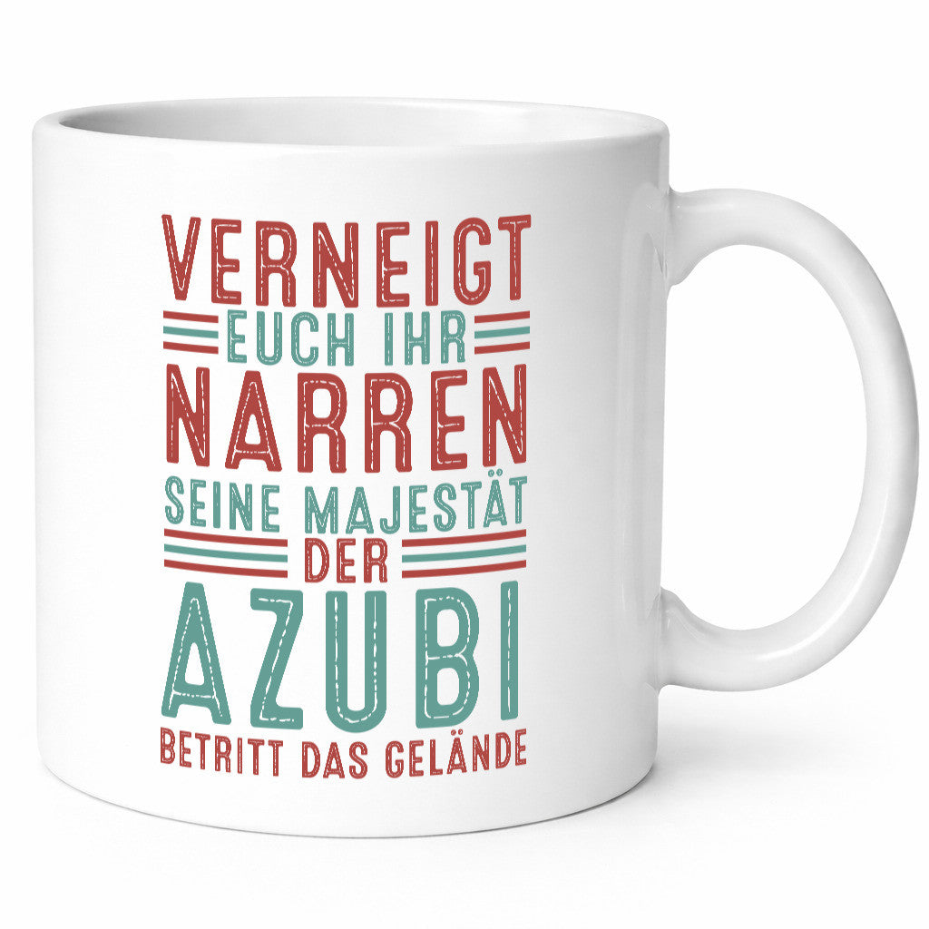 Verneigt euch: Azubi | Ausbildung Lehre Lehrling v2 Geschenkidee Humor Tasse