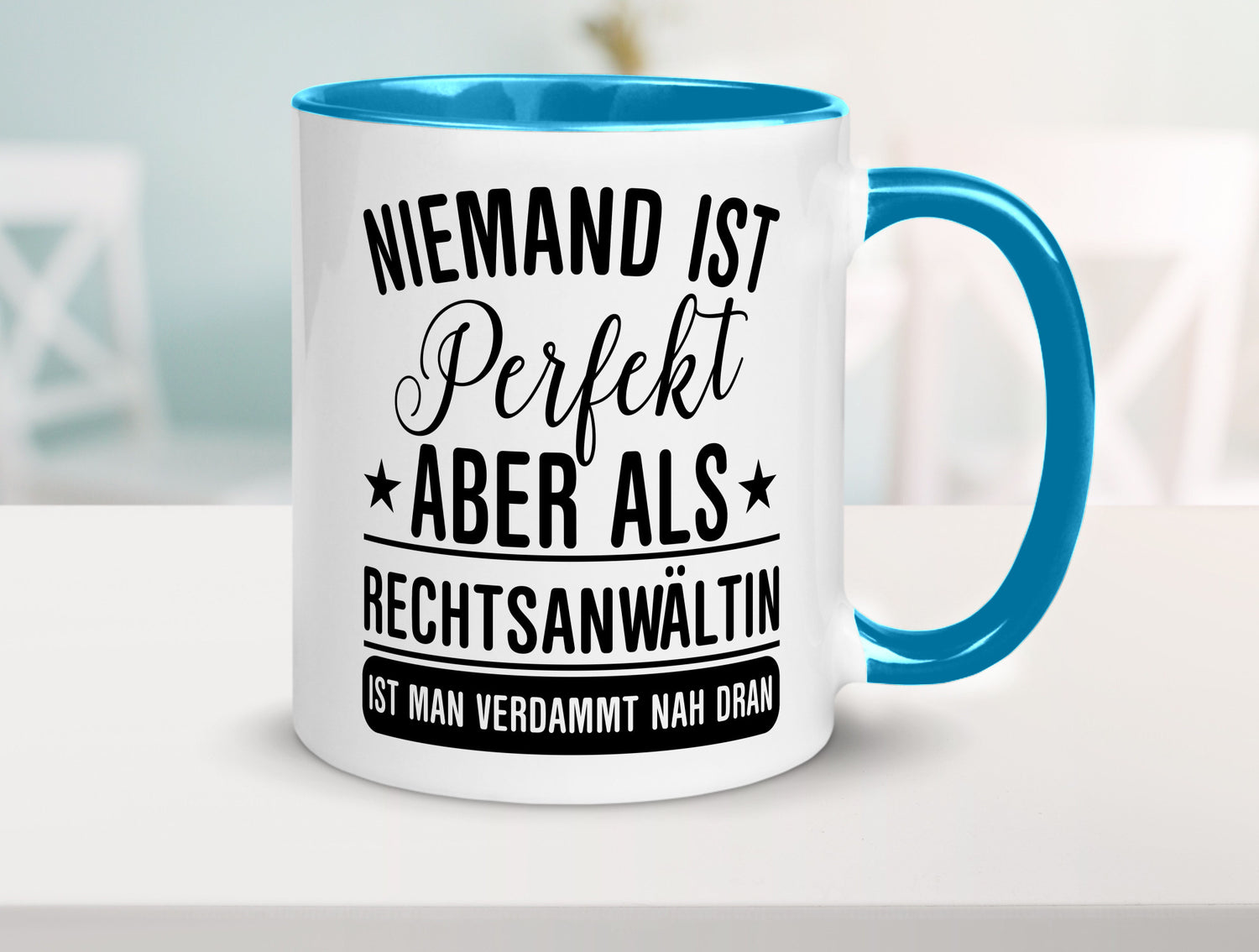 Verdammt nah dran: Rechtsanwältin | Jurstin Anwältin lustiger Spruch Geschenk