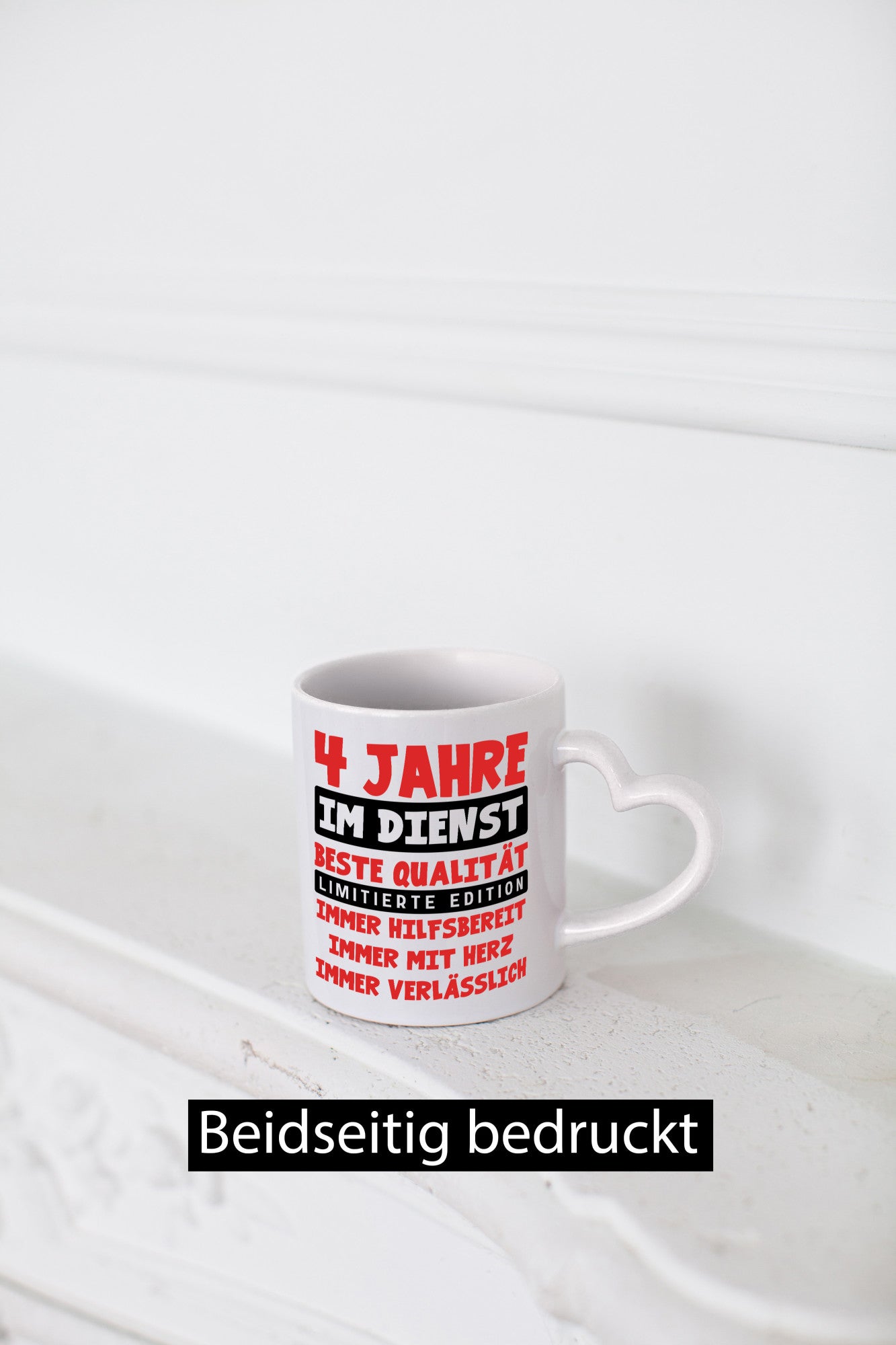 4 Jahre im Dienst | Jubiläum Arbeit v9 Geschenkidee Kollegen Büro Humor Tasse