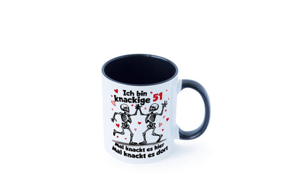51. Geburtstag | Knackige 51 Ich bin alt v2 Humor Geschenkidee Tasse