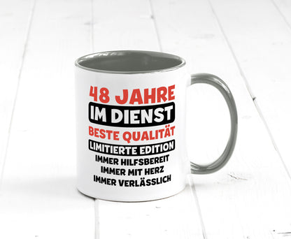 48 Jahre im Dienst | Jubiläum Arbeit v3 Humor Kollegen Büro Geschenkidee Tasse
