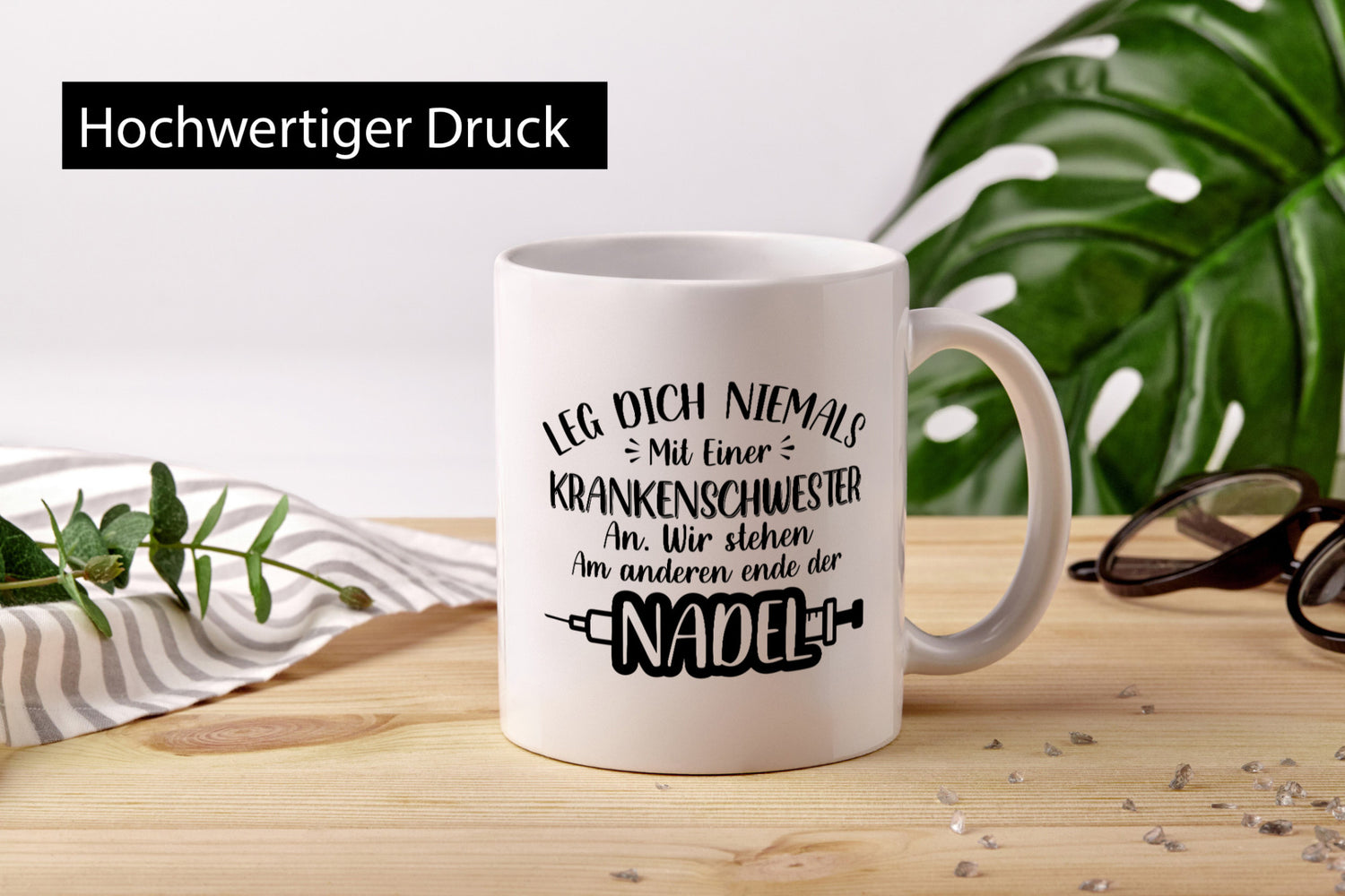 Krankenschwestern am anderen Ende der Nadel | Spritze lustiger Spruch Geschenk