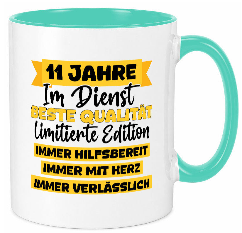 11 Jahre im Dienst | Jubiläum Arbeit v8 Humor Kollegen Büro Geschenkidee Tasse