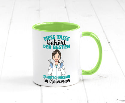Im Universum: Zahntechnikerin | Zahnmedizin Humor Geschenkidee Tasse