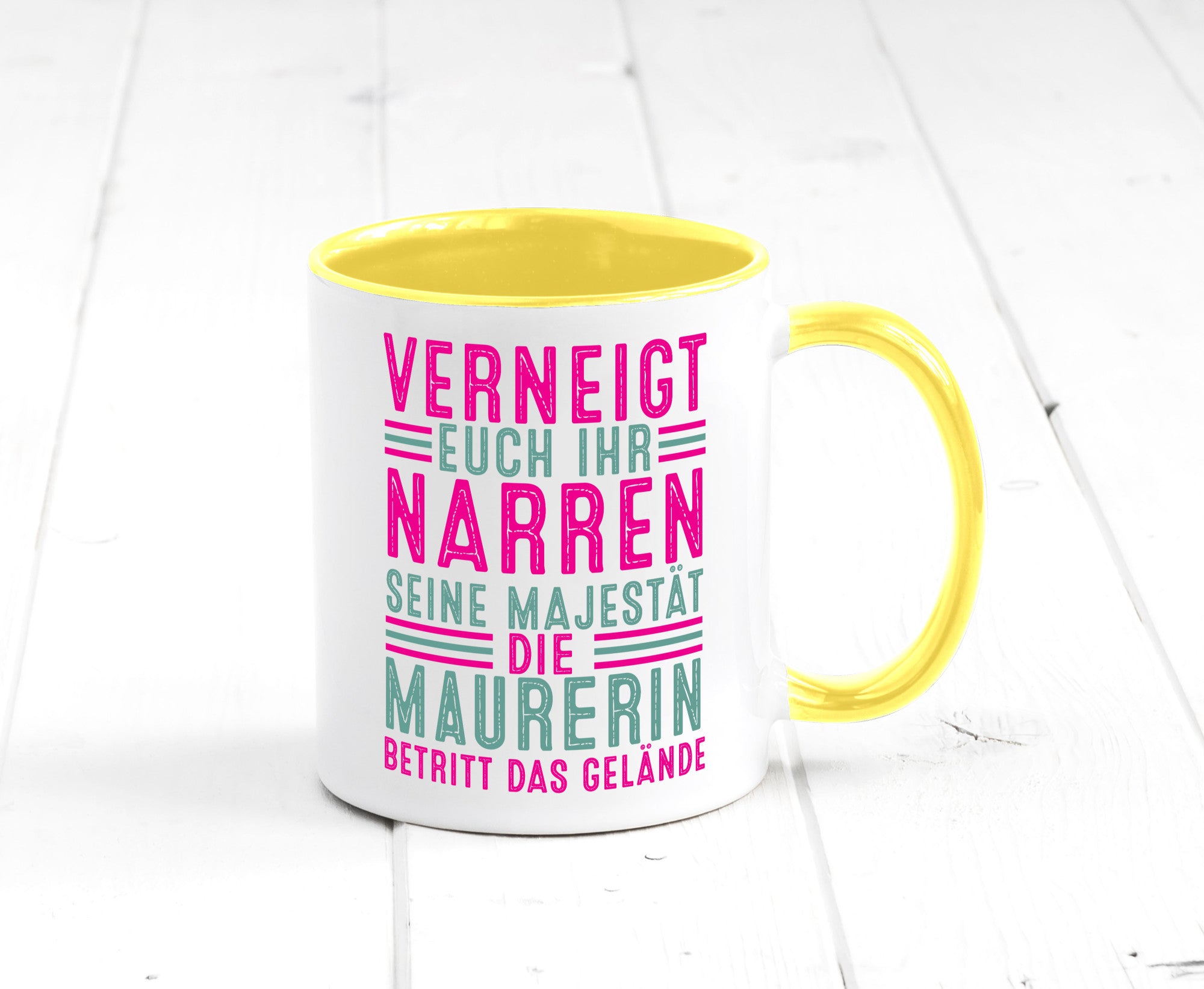 Verneigt euch: Maurerin Humor Geschenkidee Tasse