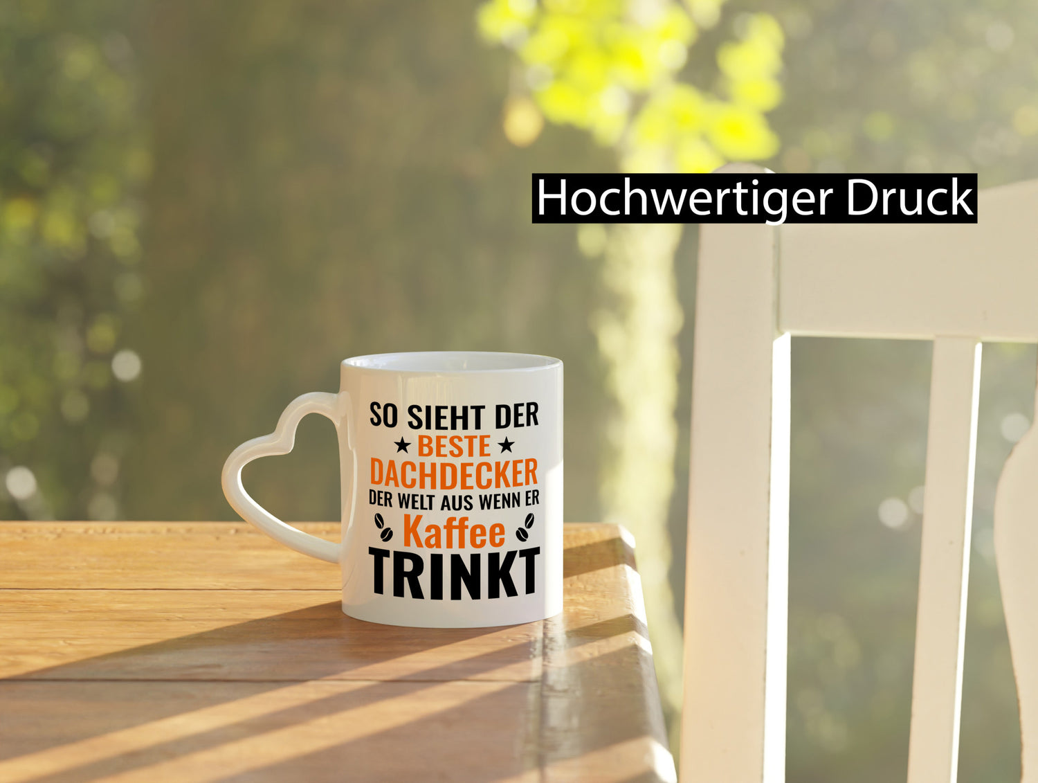 Kaffee trinkt: Dachdecker | Dachbau Hausbau lustig Humor Geschenkidee Geschenk