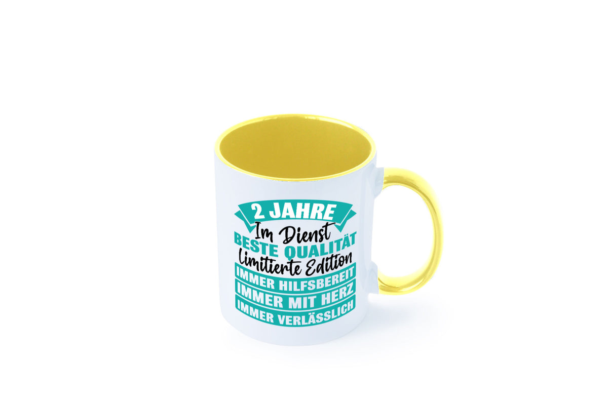2 Jahre im Dienst | Jubiläum Arbeit v2 Geschenk Kollegen Büro lustiger Spruch Tasse