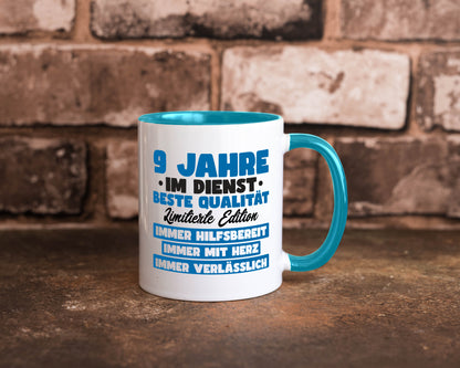 9 Jahre im Dienst | Jubiläum Arbeit v7 lustig Kollegen Büro Geschenk Tasse