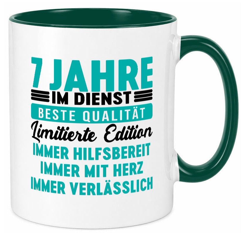 7 Jahre im Dienst | Jubiläum Arbeit v5 Humor Kollegen Büro Geschenkidee Tasse