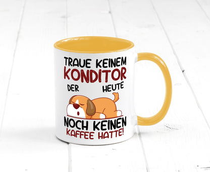 Traue keinem Konditor | Konditorei Humor Geschenkidee Tasse