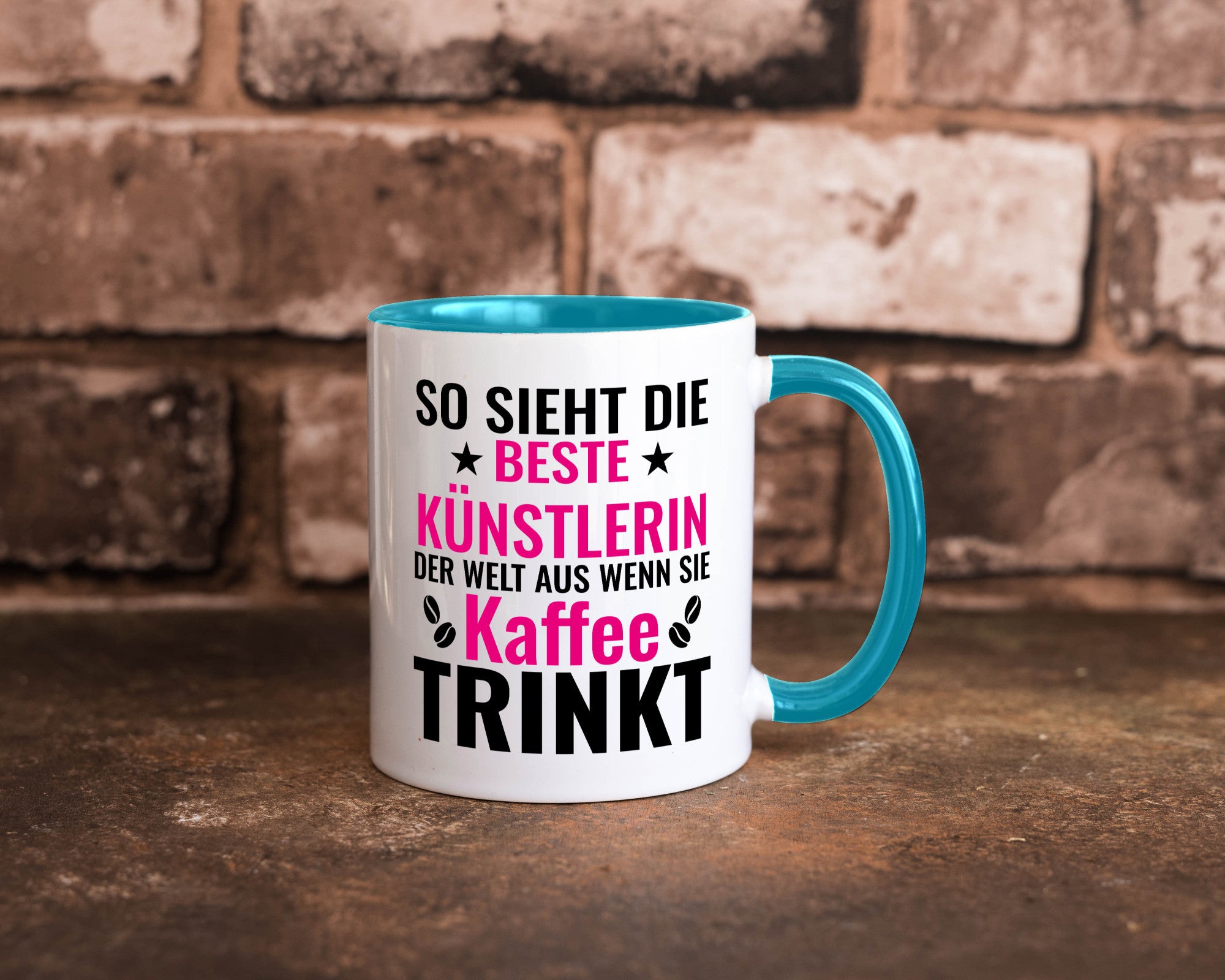 Kaffee trinkt: Künstlerin | Kunst Geschenk Humor Geschenkidee lustiger Spruch