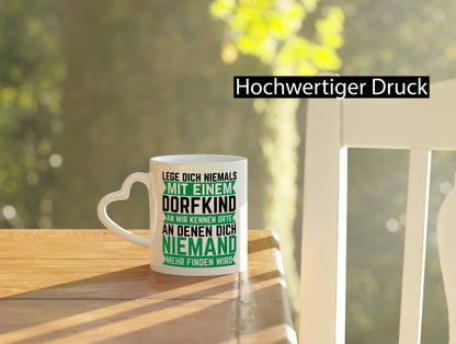 Lege dich nie mit einem Dorfkind an | Landleben Provinz lustiger Spruch