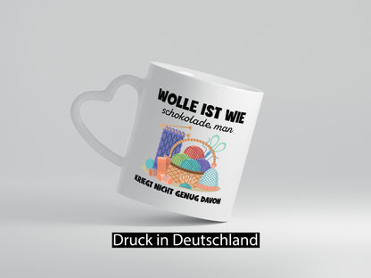 Wolle ist wie Schokolade | Häkeln Geschenkidee Humor Tasse