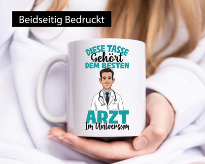 Im Universum: Arzt | Medizin Doktor Facharzt Humor Geschenkidee Tasse
