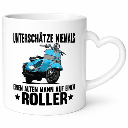 Unterschätze niemals einen alten mann auf einem Roller Humor Geschenkidee Tasse