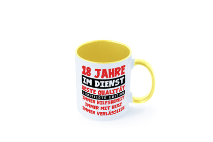 18 Jahre im Dienst | Jubiläum Arbeit v9 Geschenkidee Kollegen Büro Humor Tasse