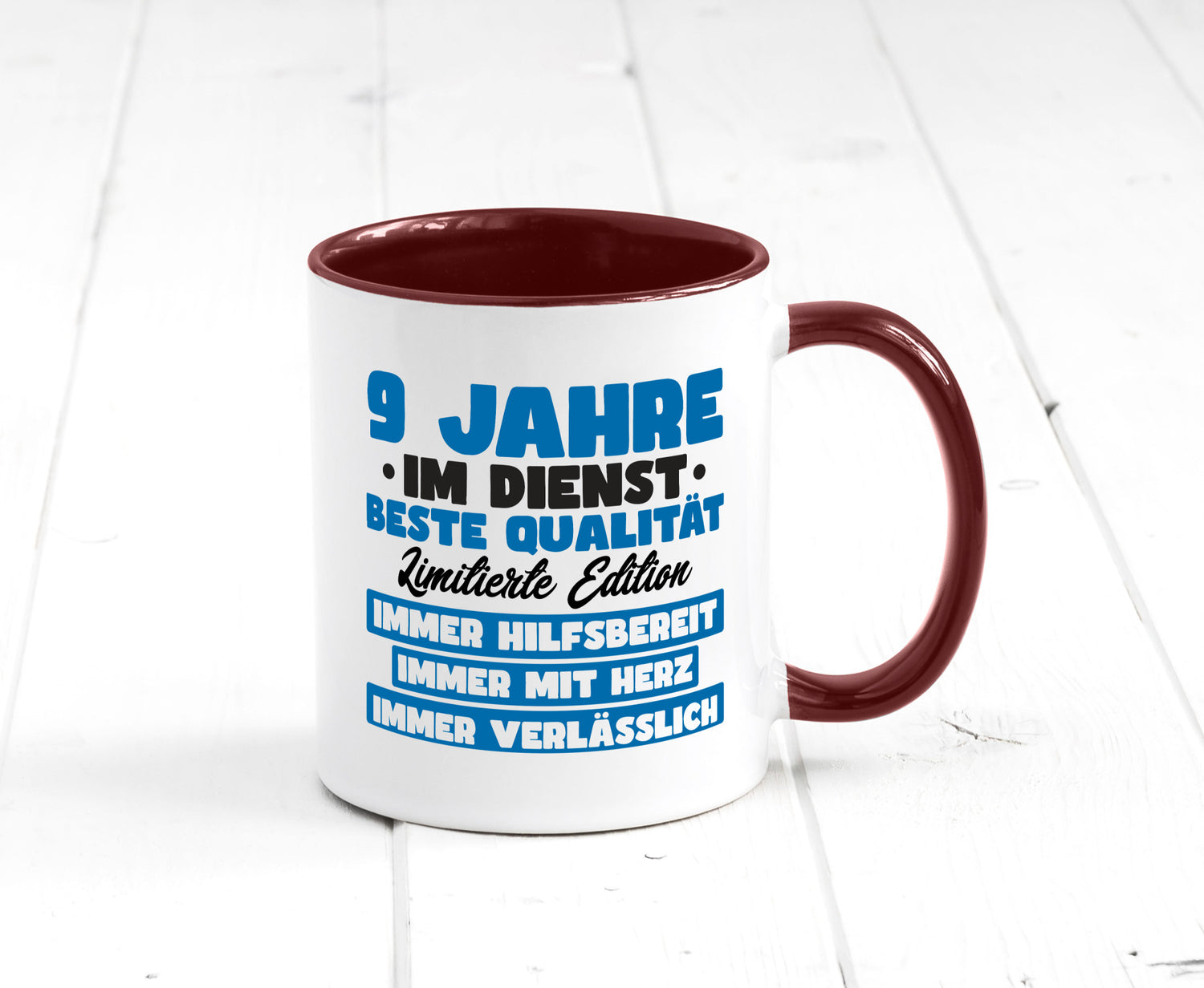 9 Jahre im Dienst | Jubiläum Arbeit v7 lustig Kollegen Büro Geschenk Tasse