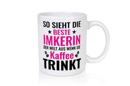 Kaffee trinkt: Imkerin | Imkerei Humor Geschenkidee Tasse
