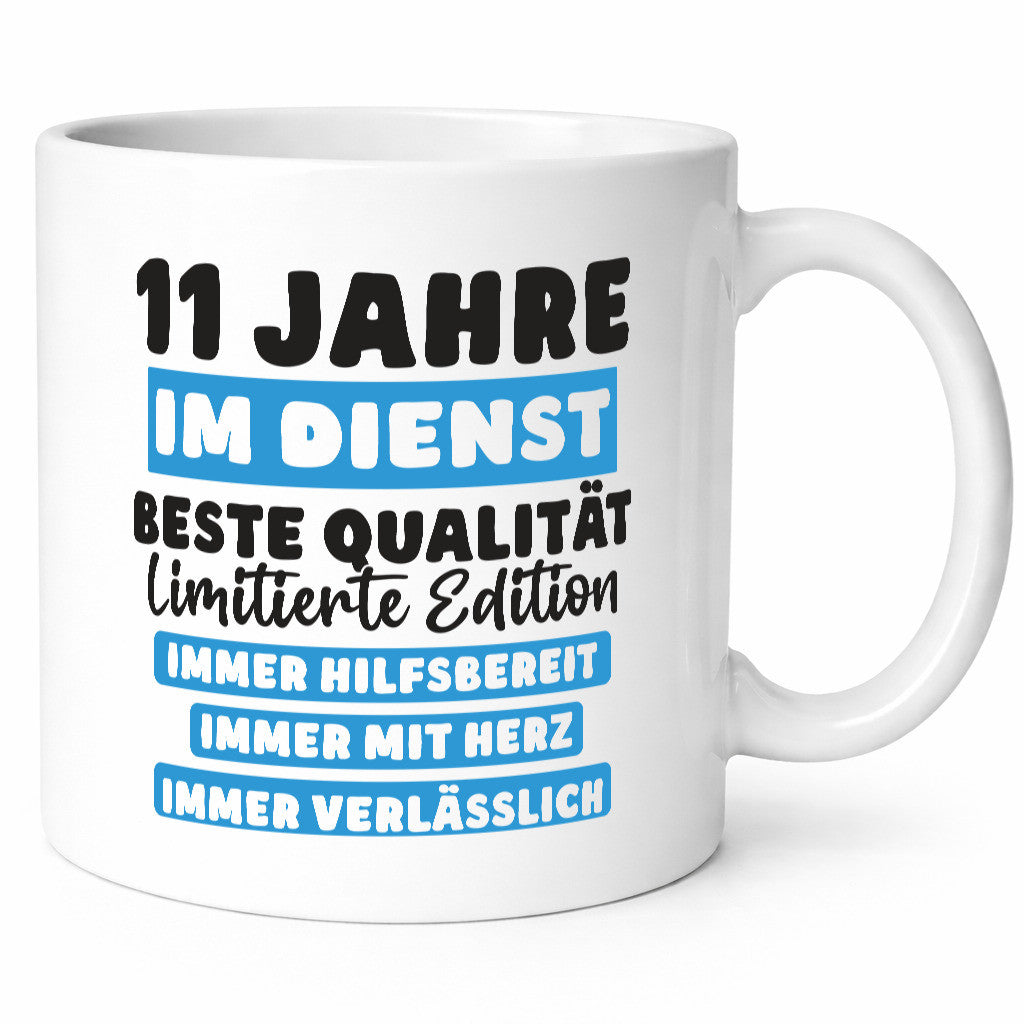 11 Jahre im Dienst | Jubiläum Arbeit v6 Humor Kollegen Büro Geschenkidee Tasse