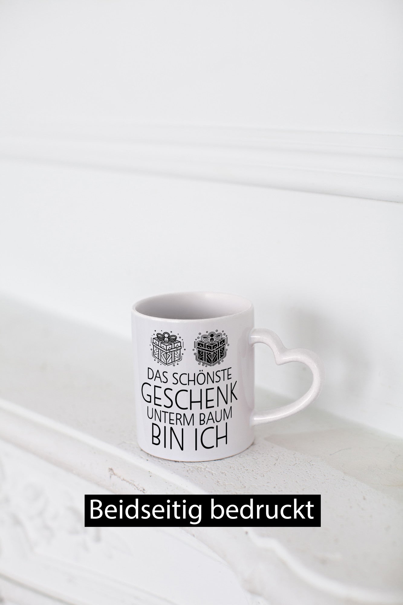 The most beautiful gift under the tree is me | Christmas Humor Gift Idea