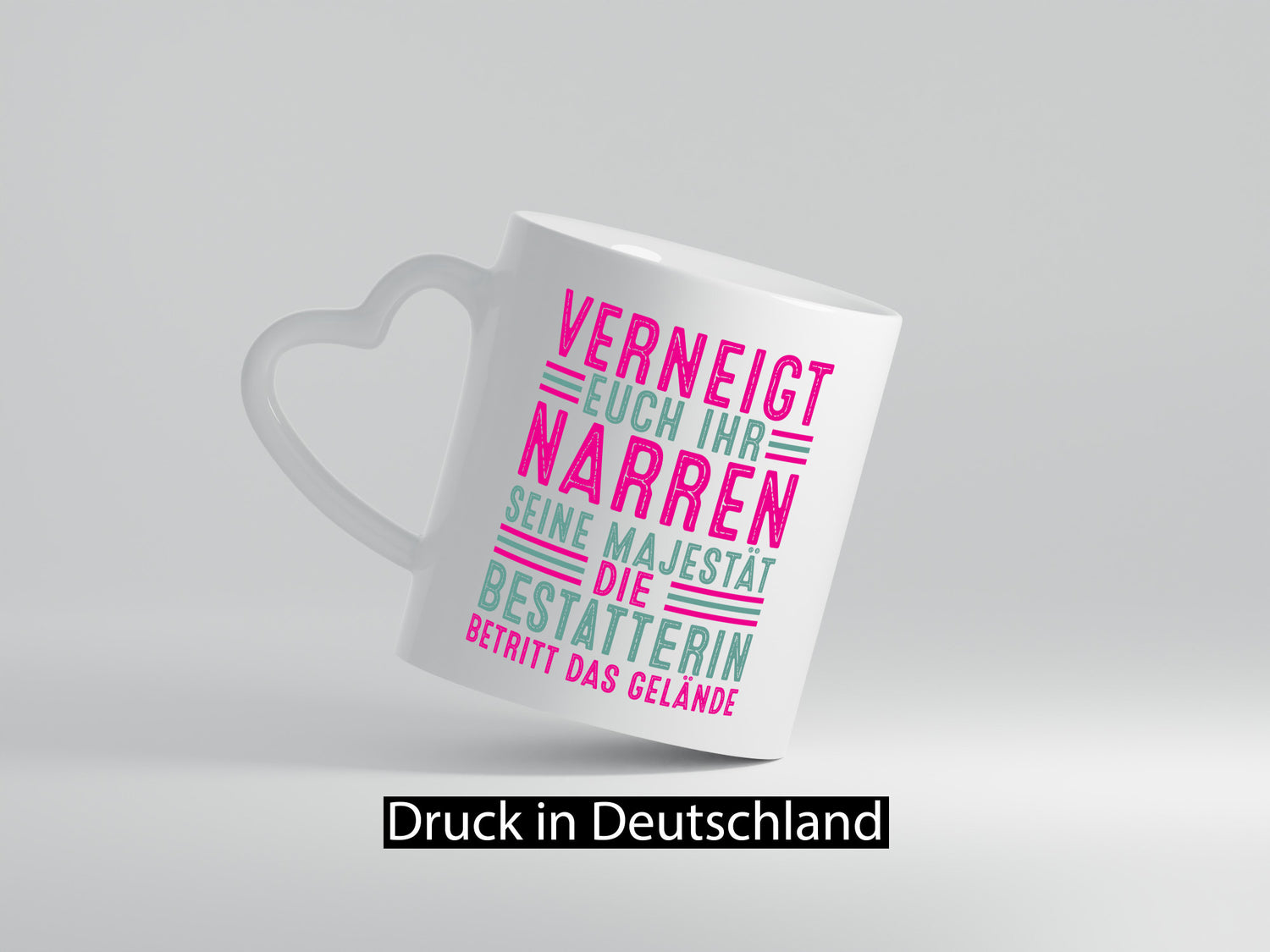 Verneigt euch: Bestatterin | Bestattung Totengräberin v2 lustig Humor