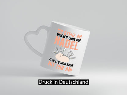 Anderes Ende der Nadel | Krankenschwester Spritze Arzt Humor Geschenkidee Tasse