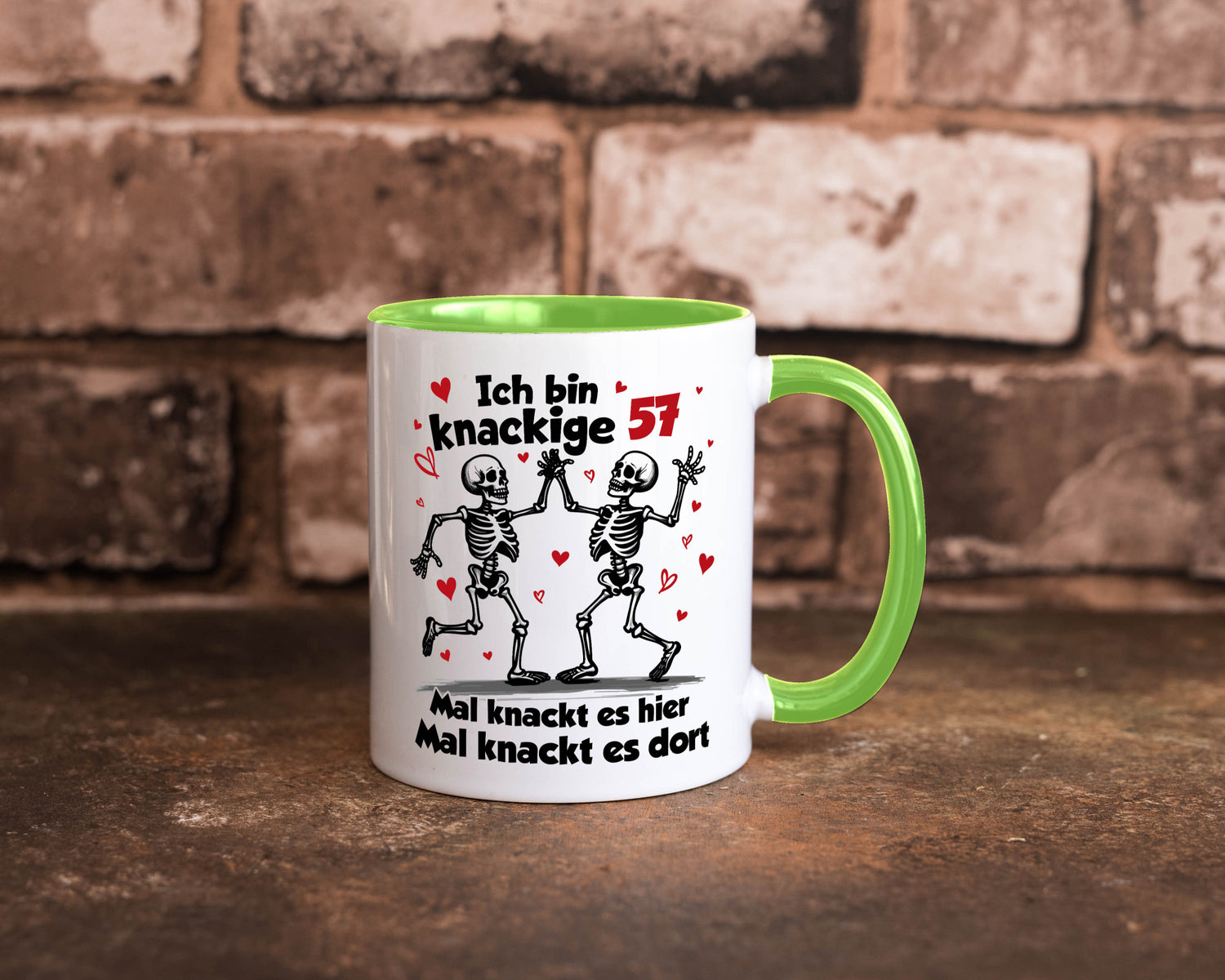 57. Geburtstag | Knackige 57 Ich bin alt lustig Geschenkidee Geschenk Tasse