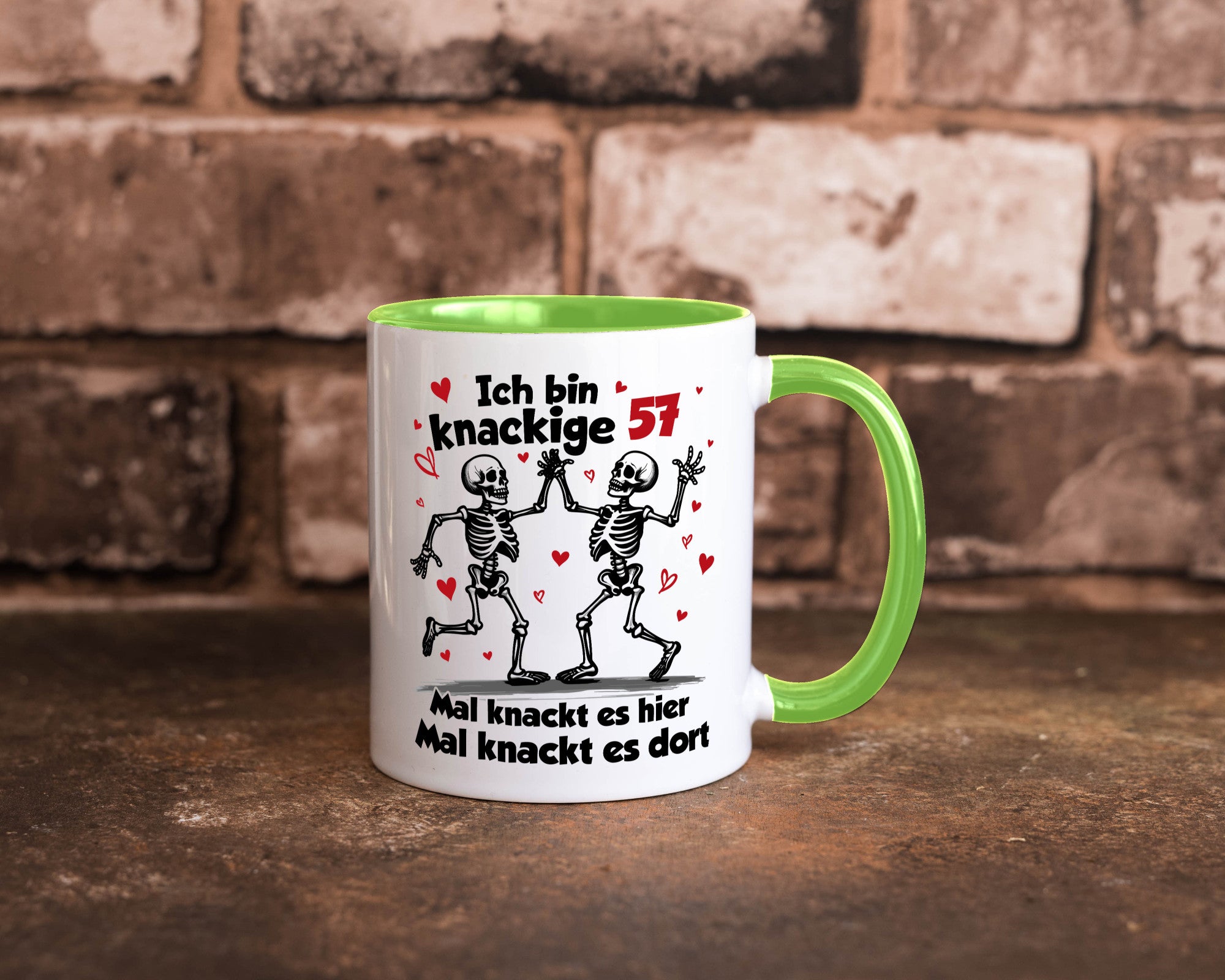 57. Geburtstag | Knackige 57 Ich bin alt lustig Geschenkidee Geschenk Tasse