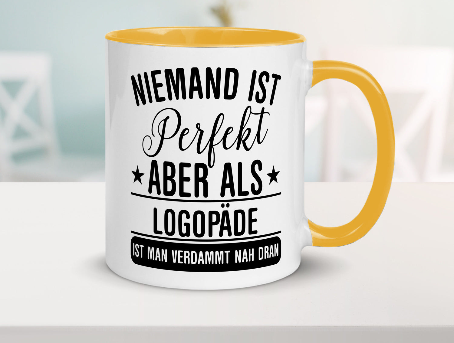 Verdammt nah dran: Logopäde | Sprachtherapie lustig Humor Geschenkidee Geschenk