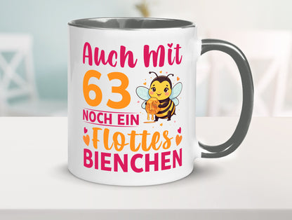 63. Geburtstag | Flottes Bienchen 63 Jahre lustiger Spruch Geschenk Tasse