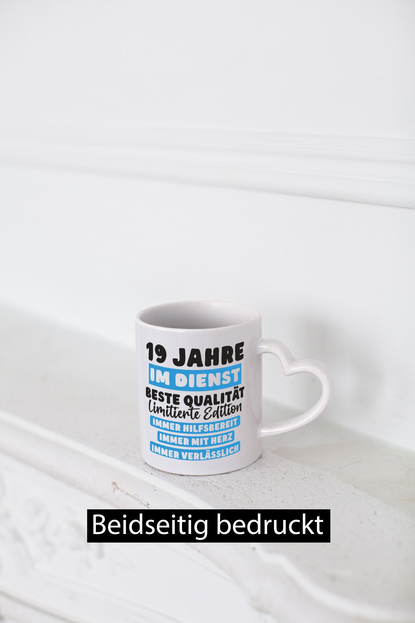 19 Jahre im Dienst | Jubiläum Arbeit v6 lustiger Spruch Geschenk Kollegen Büro