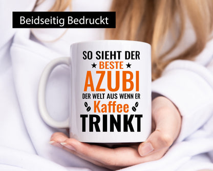 Kaffee trinkt: Azubi | Ausbildung Lehre Lehrling Geschenkidee Humor Tasse