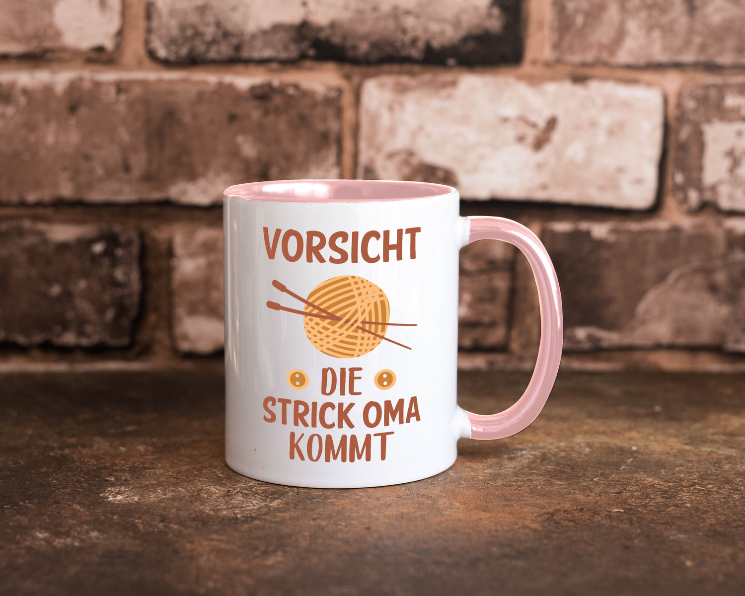 Vorsicht, Strickoma kommt | Wolle Stricknadeln Humor Familie Geschenkidee Tasse